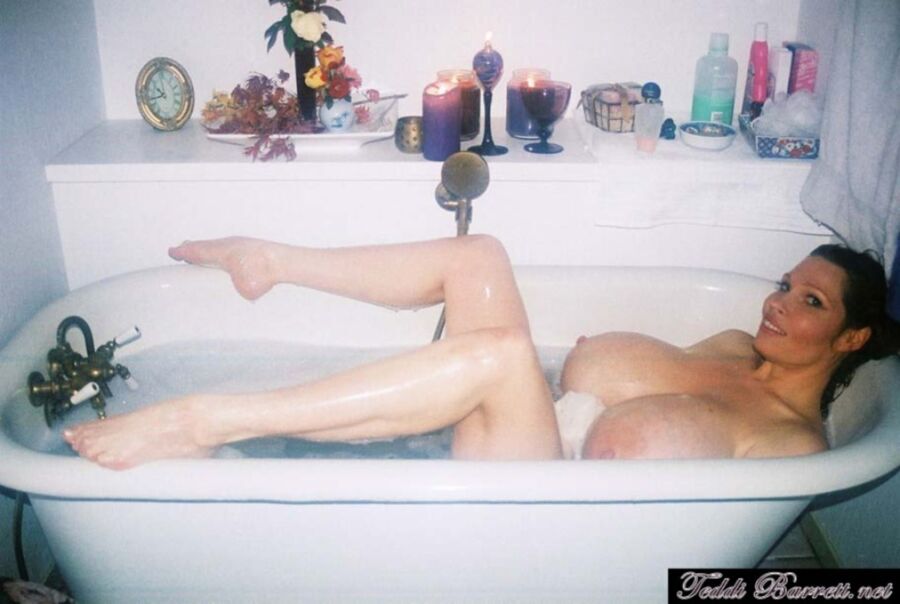 Free porn pics of Teddi Barrett tub time 2 of 15 pics