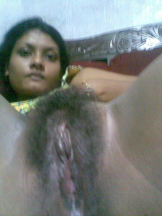 srilanka girl hairy pussy photo naked groups of girls asian