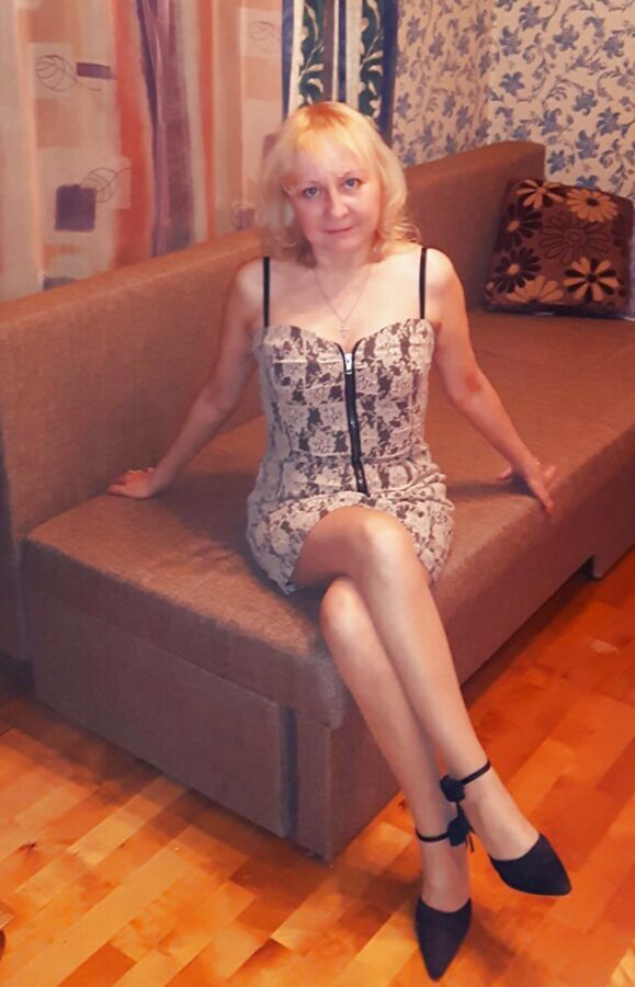 Free porn pics of Mature Russian Cunts in Pantyhose 14 of 30 pics