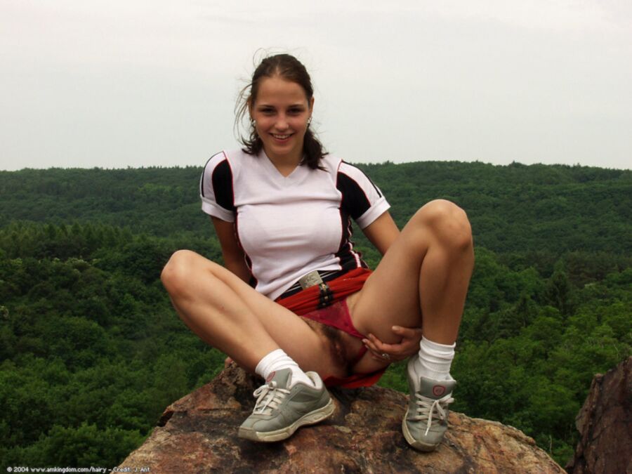 Free porn pics of Sporty girl after climbing 17 of 151 pics