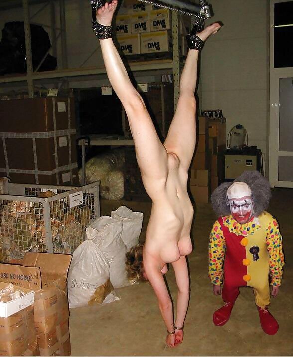 Free porn pics of BDSM send in the clowns. 17 of 20 pics