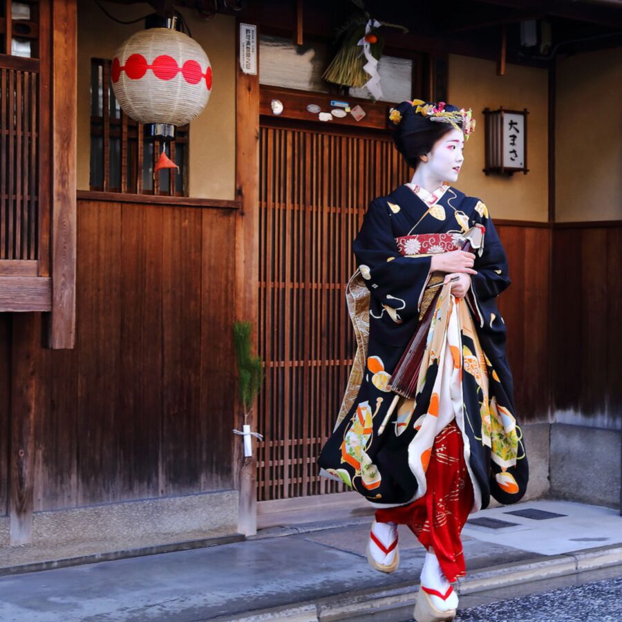 Free porn pics of okobo - maiko geisha aprentice wooden sandals from japan 12 of 103 pics