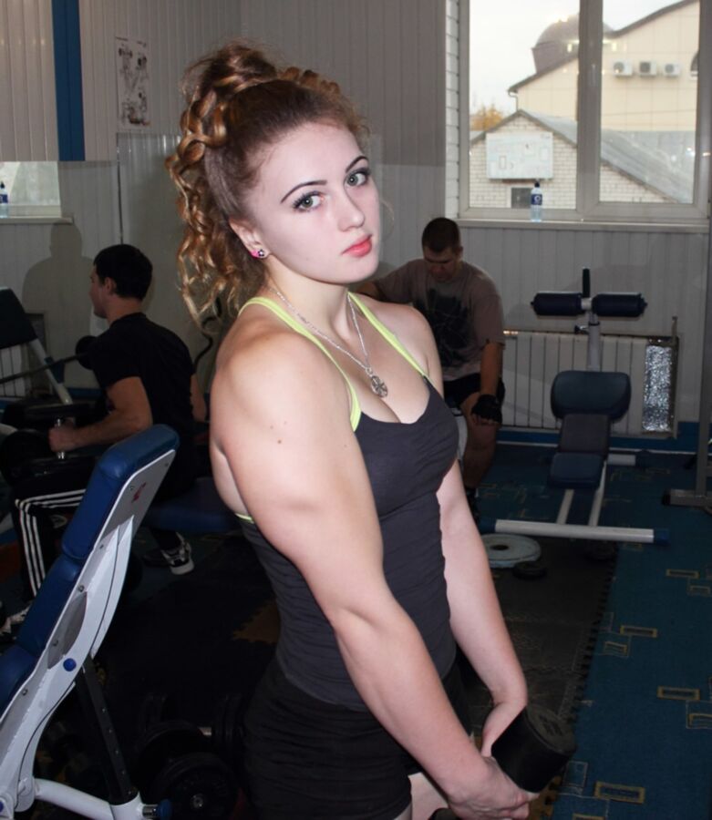 Free porn pics of Julia Vins - Muscular Beauty with Big Biceps and Muscle 18 of 409 pics