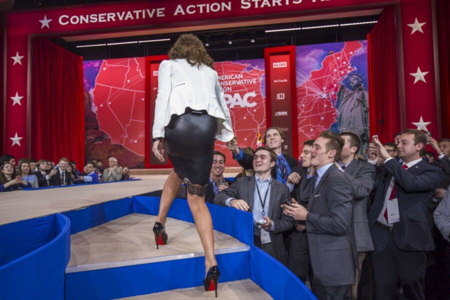 Free porn pics of Sarah Palin -  Sexy Tight Leather Skirt 1 of 16 pics