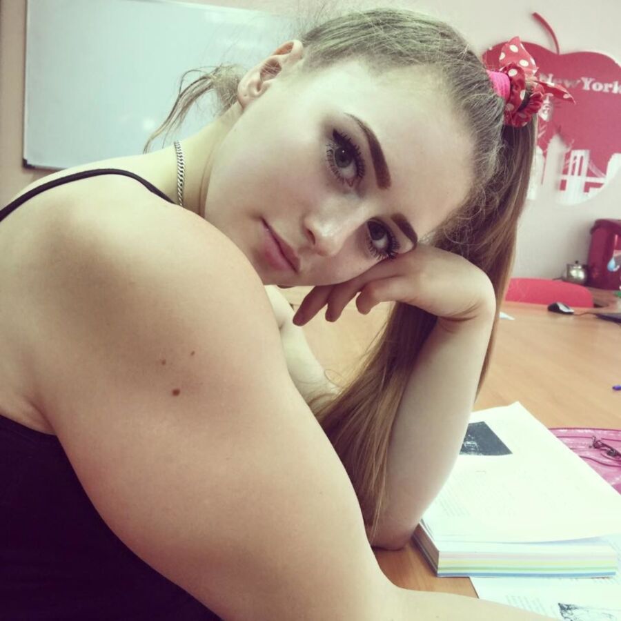 Free porn pics of Julia Vins - Muscular Beauty with Big Biceps and Muscle 8 of 409 pics