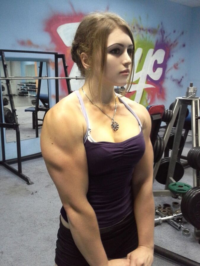 Free porn pics of Julia Vins - Muscular Beauty with Big Biceps and Muscle 15 of 409 pics