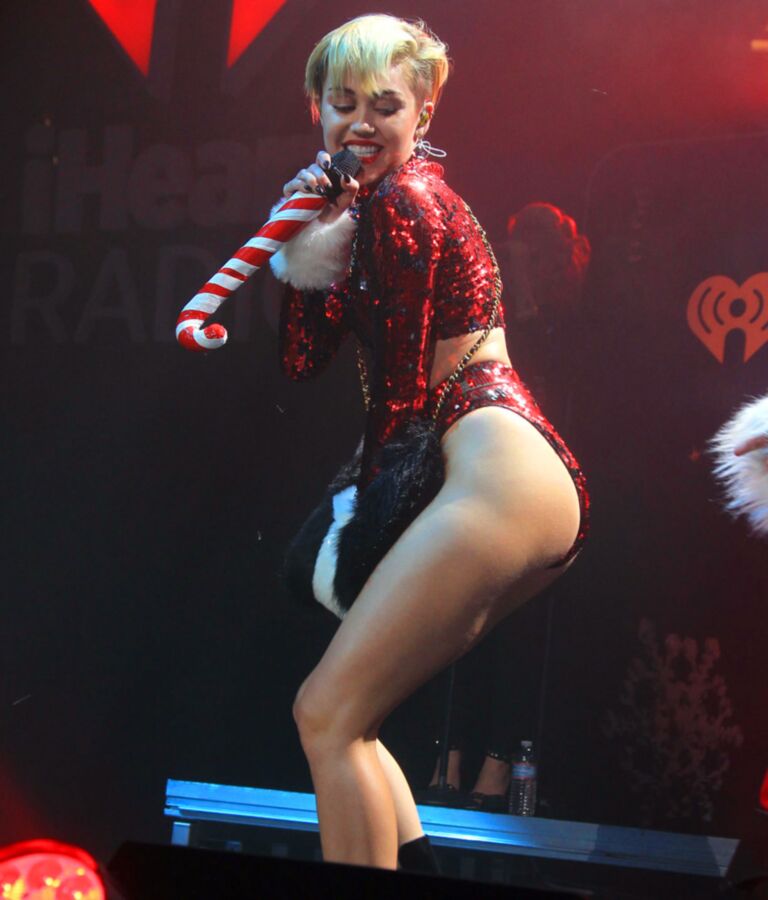 Free porn pics of Miley Christmas 6 of 24 pics