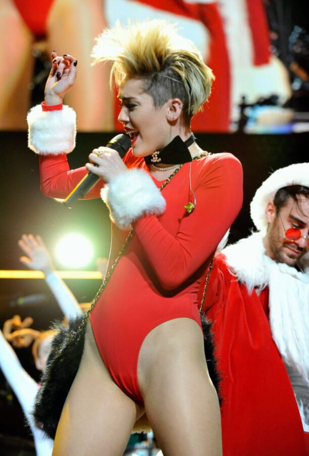 Free porn pics of Miley Christmas 17 of 24 pics