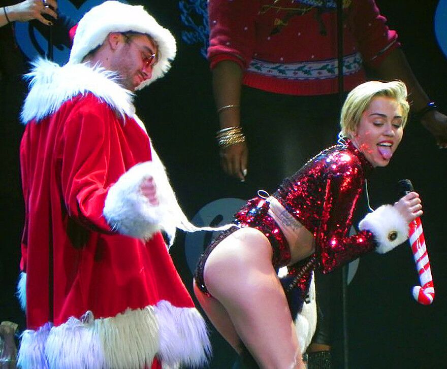Free porn pics of Miley Christmas 20 of 24 pics