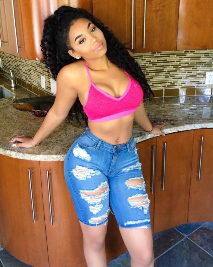 Free porn pics of The Perfect and Beautiful Aaleeyah Petty 17 of 49 pics