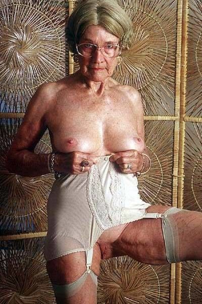 Amateure Granny Retro Bdsm