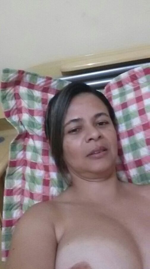Free porn pics of Brazilian Mature Selfies 18 of 64 pics