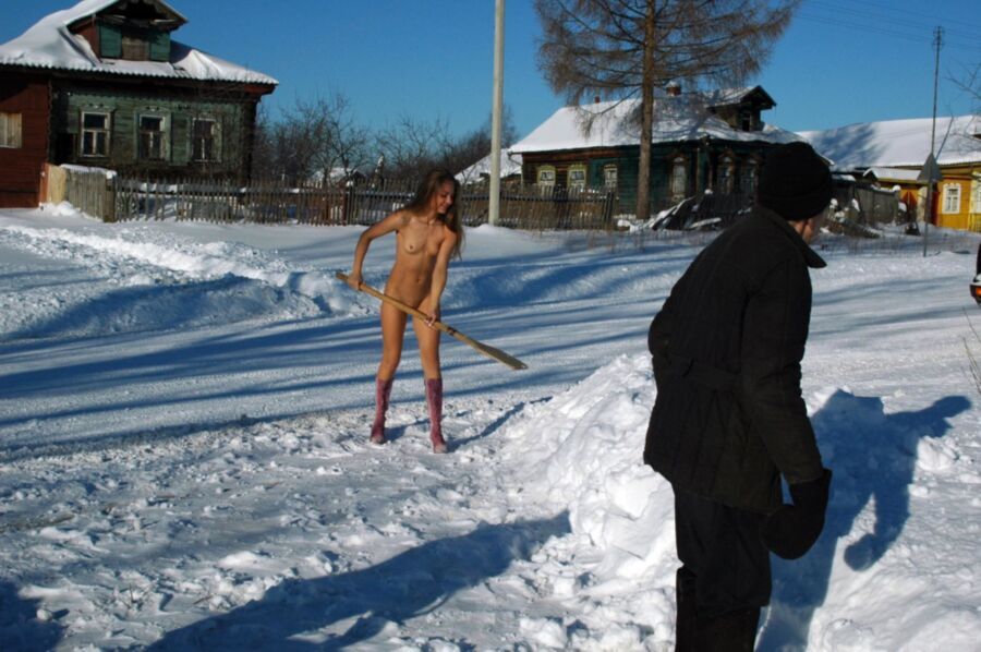 Free porn pics of Shoveling Snow! 17 of 131 pics