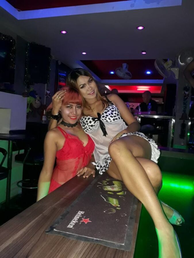Free porn pics of Thailand Bar Girls at Christmas 22 of 51 pics