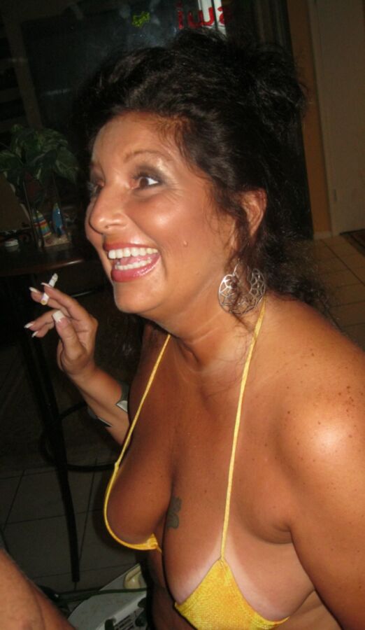 Dame Reife Bikini Squirten