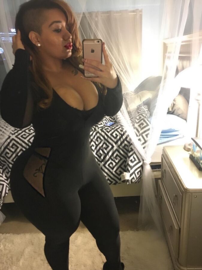 Free porn pics of Sexy Curvy Redbone 6 of 43 pics