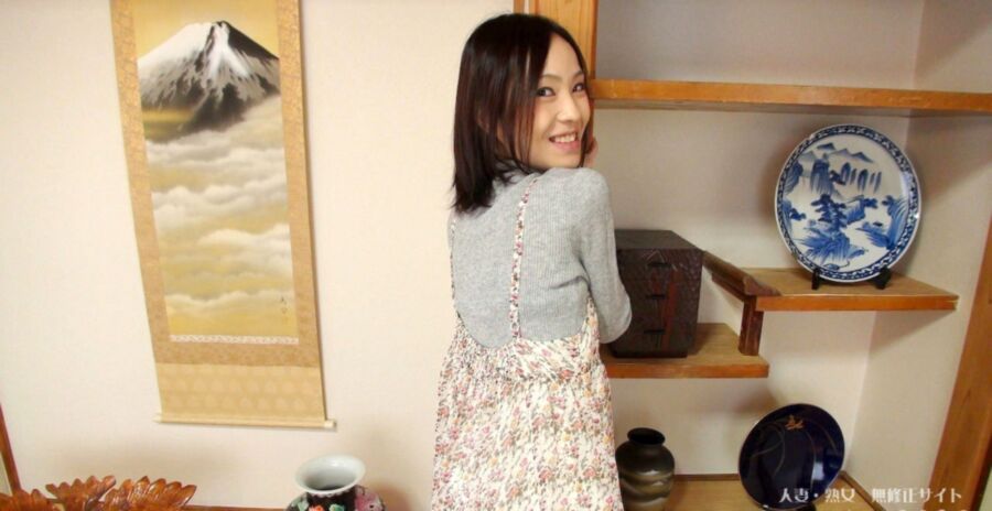 Free porn pics of Japan - little Kozue Sugihara hides her anorexia under big dress 4 of 34 pics