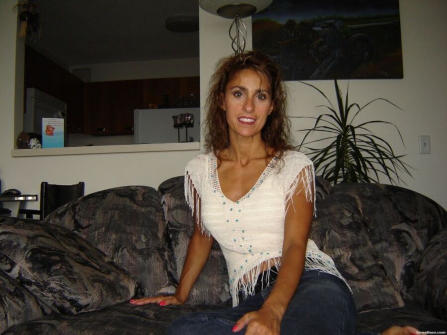Free porn pics of Incredibly hot amateur self shot in her apartment 24 of 158 pics