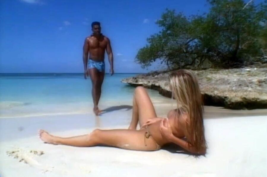 Free porn pics of Jamaica Tourist Sex 1 of 31 pics