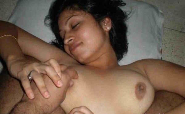 Free porn pics of INDIAN AUNTYS 12 of 33 pics