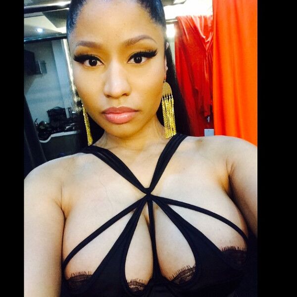 Free porn pics of Black cum whore Nicki Minaj - Comment/tribute 16 of 24 pics