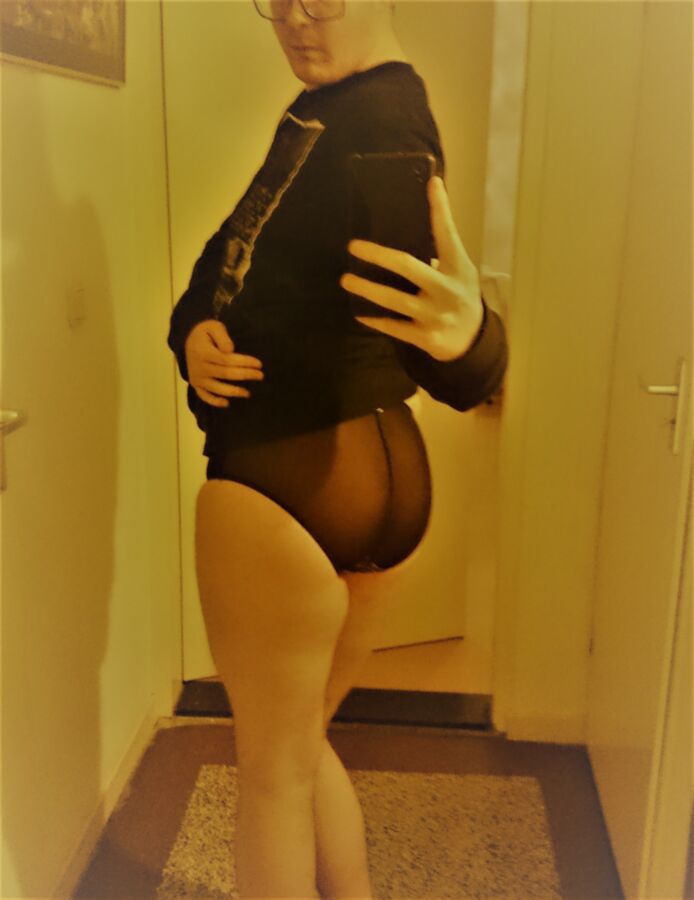 Free porn pics of Another dress up session! Big ass CD guy! 3 of 13 pics