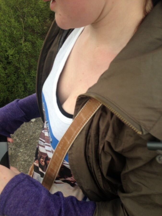 Girlfriend Downblouse Girlfriend Downblouse