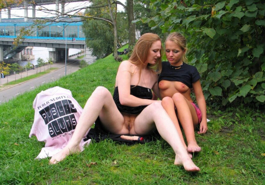 Free porn pics of I love to masturbate to pics of barefoot sluts(Anastasiya,Elena) 2 of 204 pics