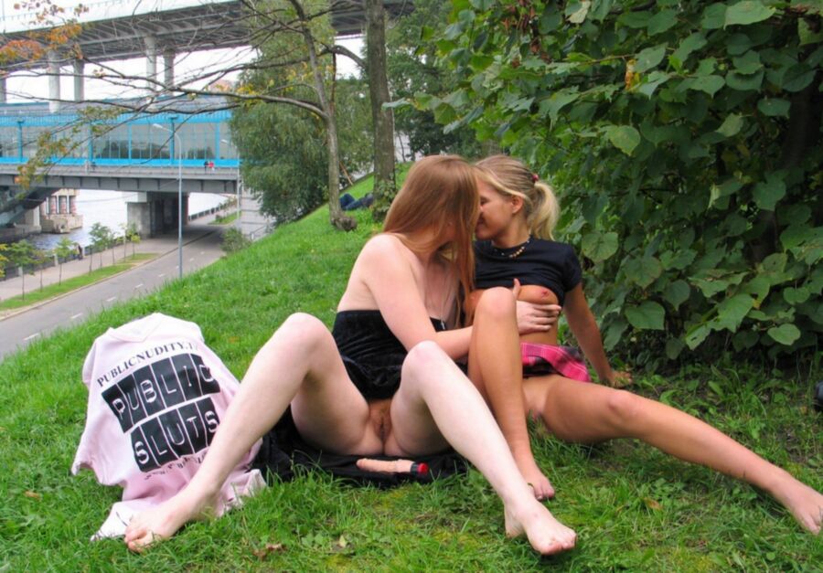 Free porn pics of I love to masturbate to pics of barefoot sluts(Anastasiya,Elena) 4 of 204 pics