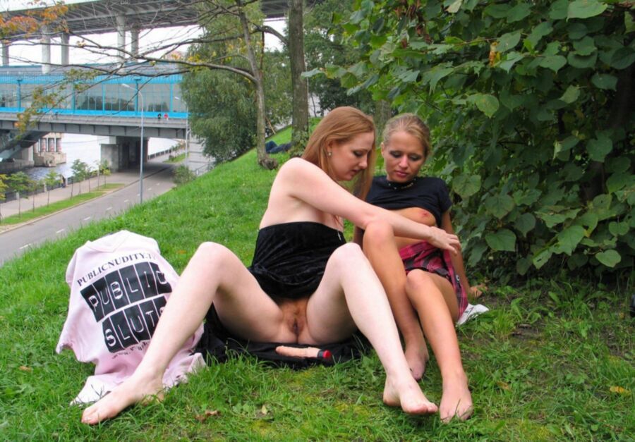 Free porn pics of I love to masturbate to pics of barefoot sluts(Anastasiya,Elena) 3 of 204 pics