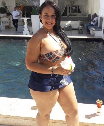 Thick Latina Gallery