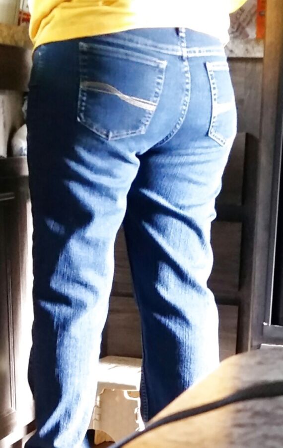 Free porn pics of Nice ass in jeans! 11 of 19 pics