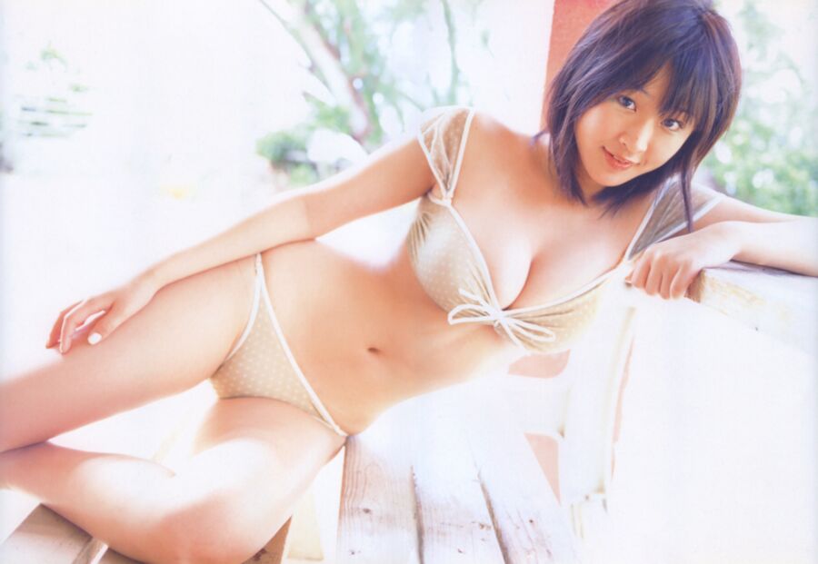 Free porn pics of Japanese bikini girls made me masturbate 13 of 100 pics