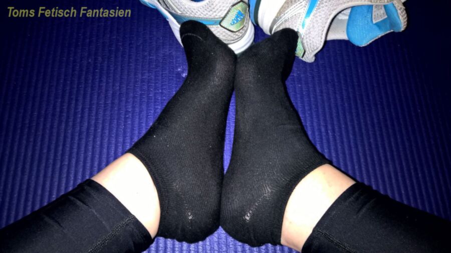 Free porn pics of Lisett nach dem Joggen mit feuchten Söckchen ;-> 4 of 5 pics