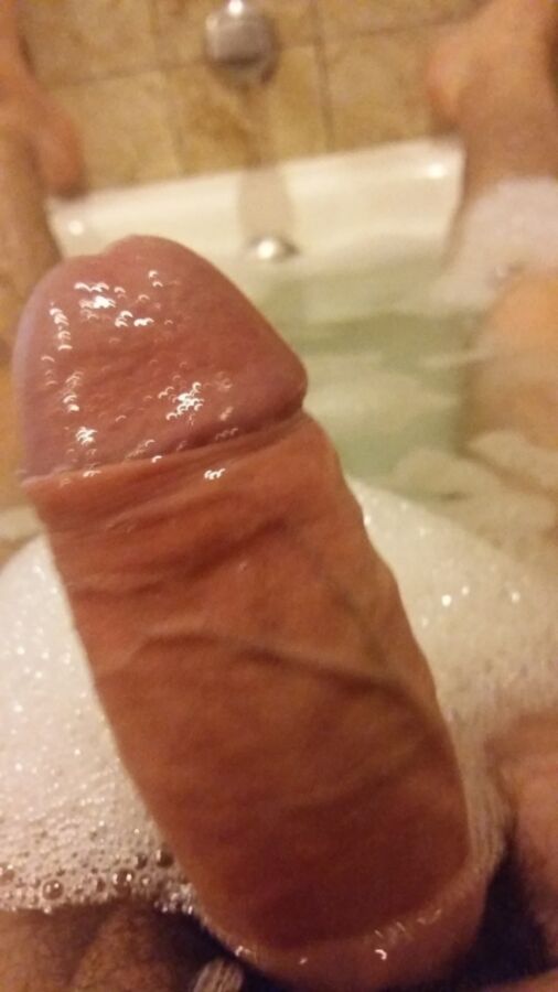 Free porn pics of Uncut in my tub 1 of 22 pics