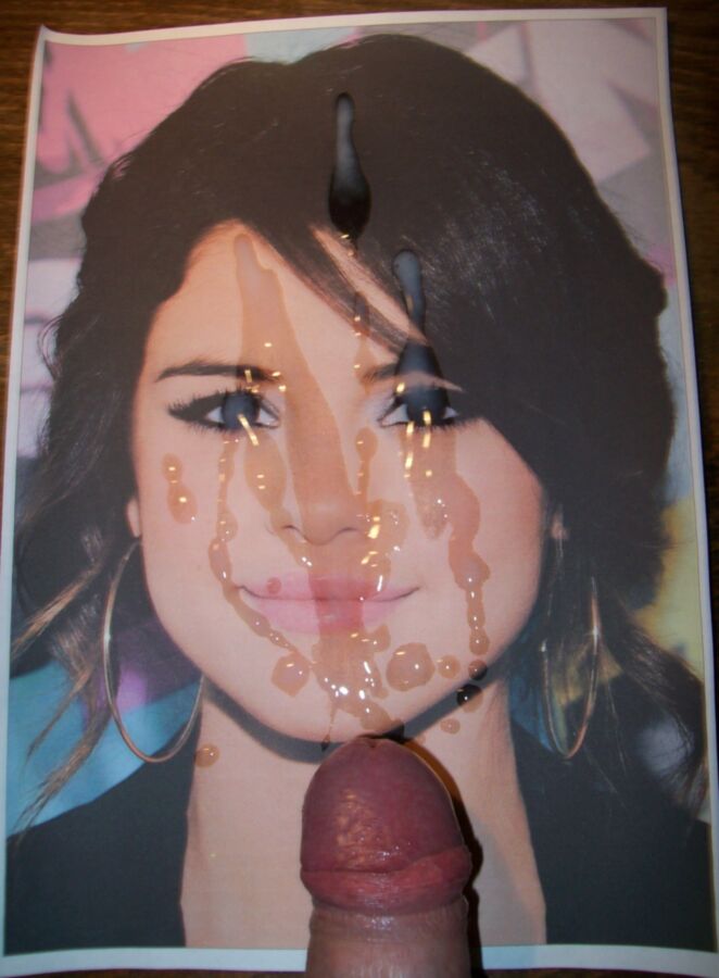 Free porn pics of Selena Gomez tributes 2 of 72 pics