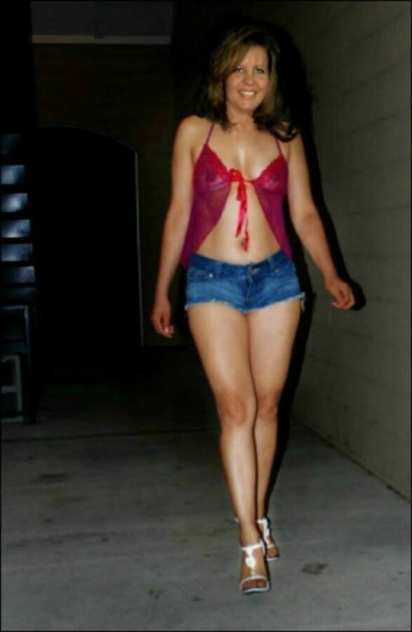 Duly amateur mature sluts dressed are not Very amateur mature sluts dressed