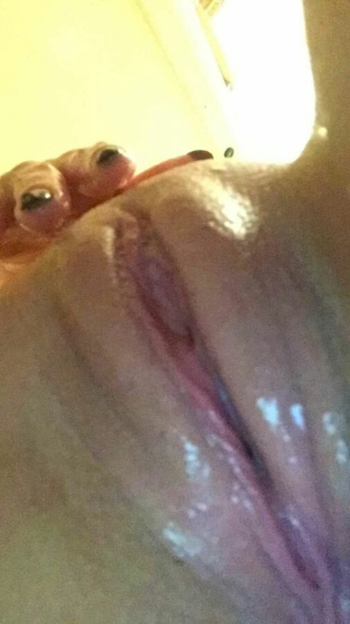 Free porn pics of Wet girl taken from snapchat LenaDanzer 7 of 13 pics