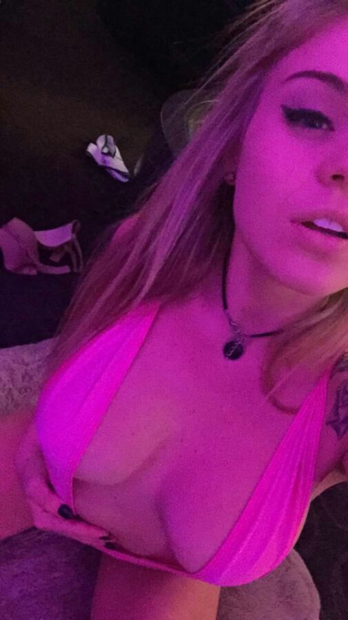 Free porn pics of Amazing girl found on snapchat JuliaMexo 8 of 9 pics