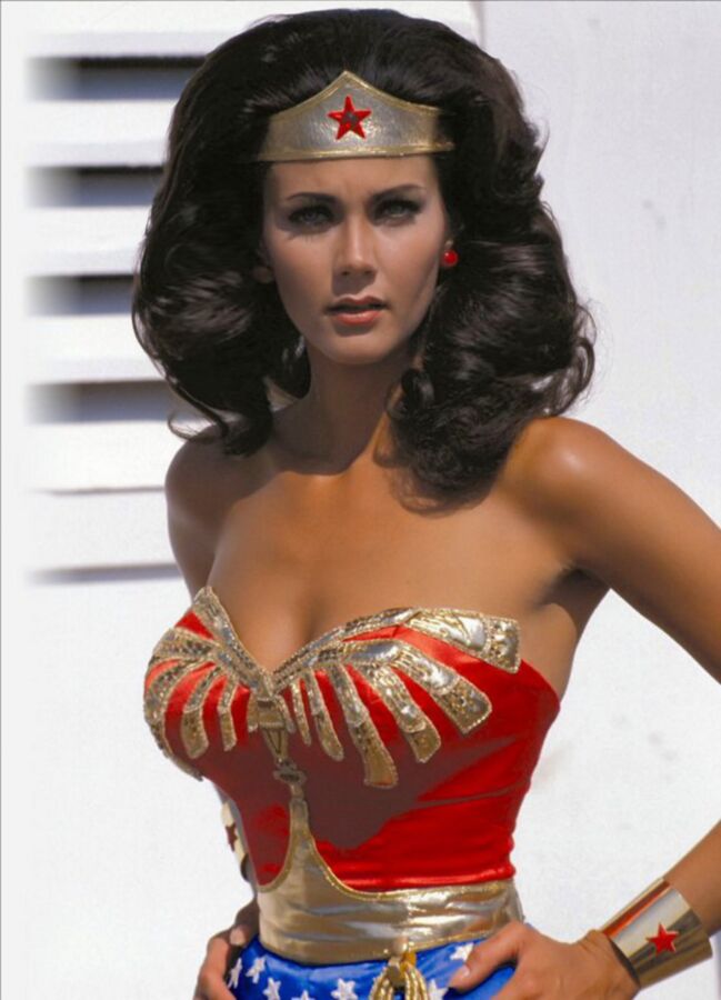 Free porn pics of The Luscious Lynda Carter 2 of 19 pics