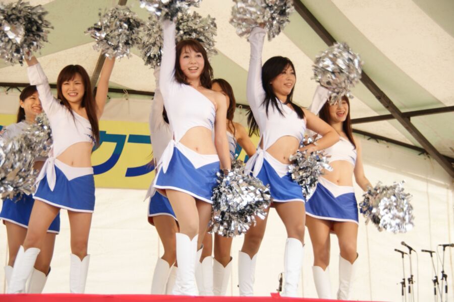 Free porn pics of cheerleader japanese 2 of 10 pics