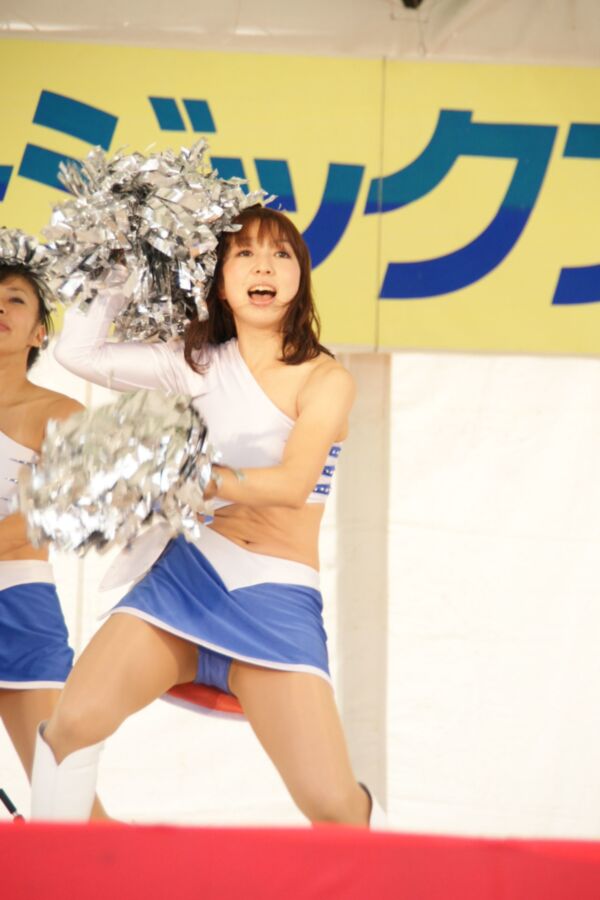 Free porn pics of cheerleader japanese 7 of 10 pics