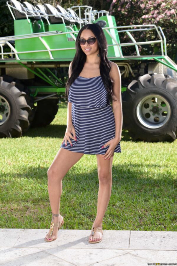 Free porn pics of Bethany Benz - Swamp Buggy Booty! 14 of 474 pics