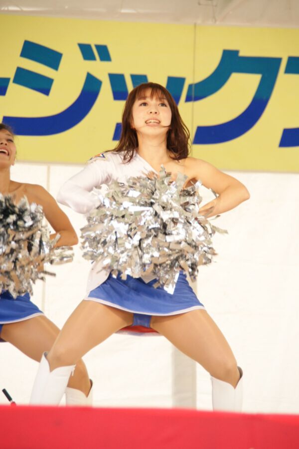 Free porn pics of cheerleader japanese 10 of 10 pics