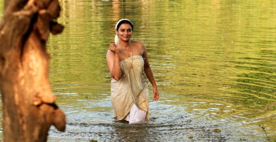 Free porn pics of Swetha Menon Sexy, Curvy in Wet Saree showing her Boobs and Ass 10 of 134 pics
