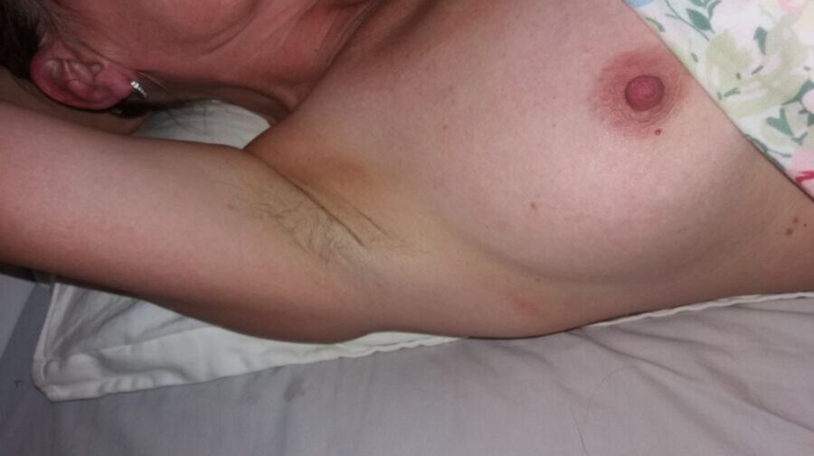 Free porn pics of my hairy pits 4 of 7 pics
