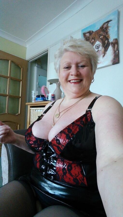 Free porn pics of Mature BBW MILF Juicy Ginger Joolz 14 of 100 pics