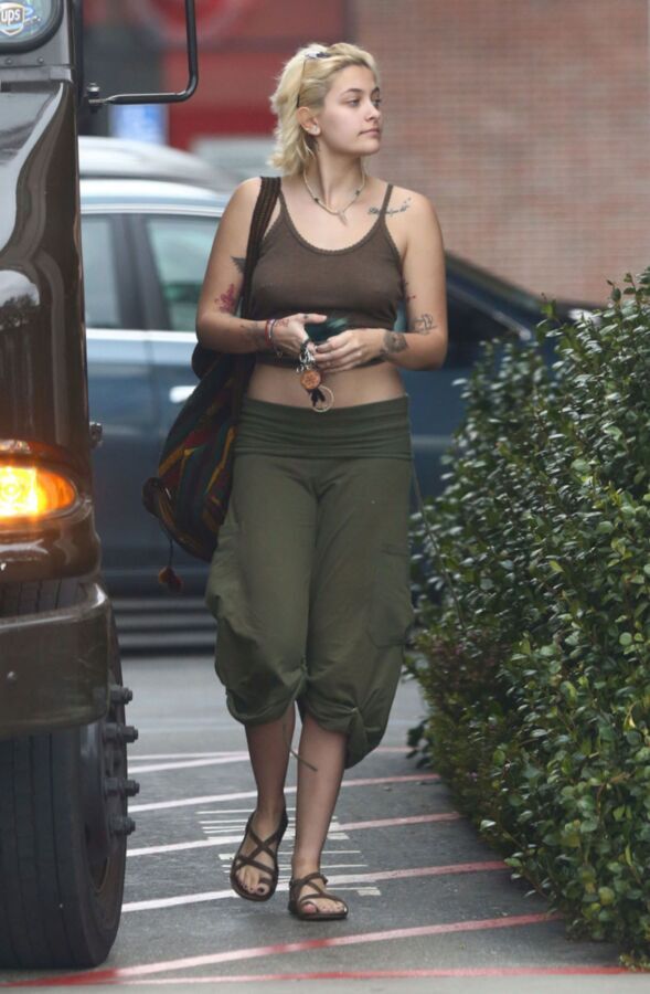 Free porn pics of Paris Jackson no bra  3 of 3 pics