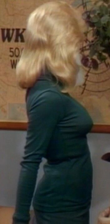 Free porn pics of Loni Anderson - Jennifer Marlow WKRP 13 of 65 pics