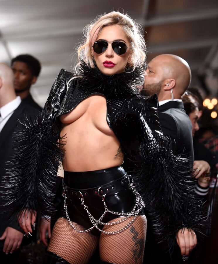 Free porn pics of Lady Gaga looking sexy at the Grammys  9 of 11 pics